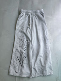 lovebite sweats (white)